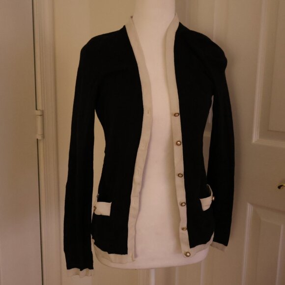 Lilly Pulitzer cardigan with bows - Picture 1 of 4